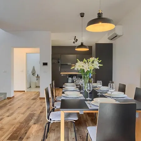 Holiday home Do Amaral Porec
