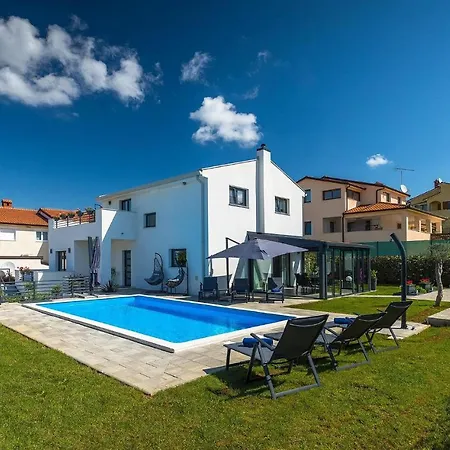Holiday home Do Amaral Porec